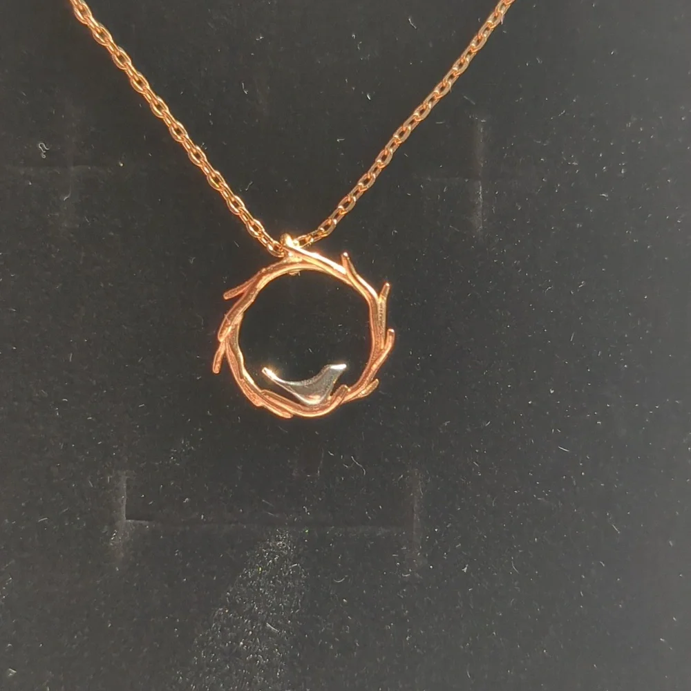 Necklace - Picture 2 of 4